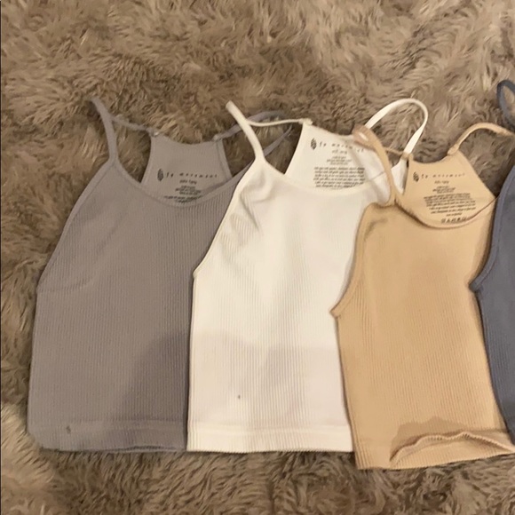 🌺 Free people Happiness tanks in thin straps - Picture 11 of 16